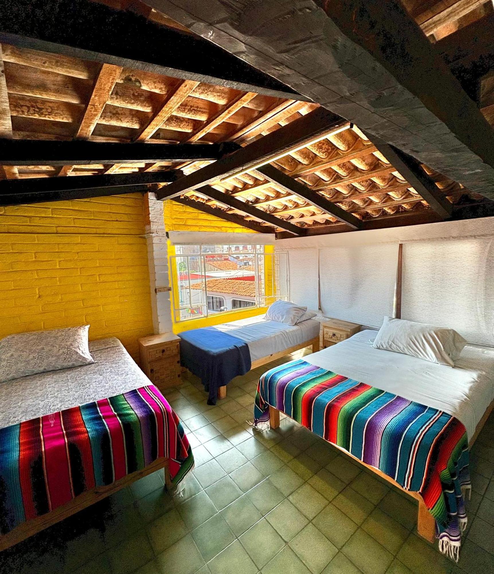 Casa Frida Gaylodging ปูแอร์โตบาญาร์ตา ภายนอก รูปภาพ